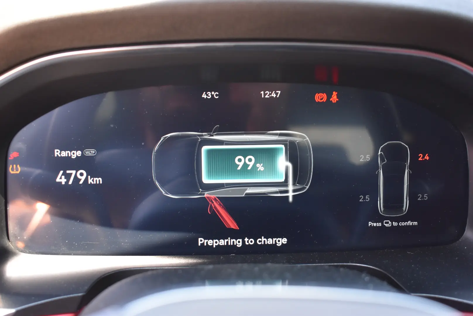 SERES 5 EV- Coupe Sport SUV - 100% electric
