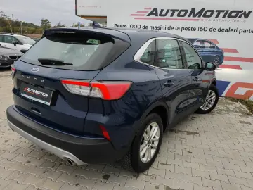 Ford Kuga Titanium 2.0 AWD 190CP