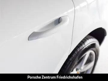 Macan Panorama Abstandstempomat Rückfahrkamera A