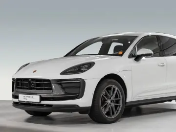 Macan T