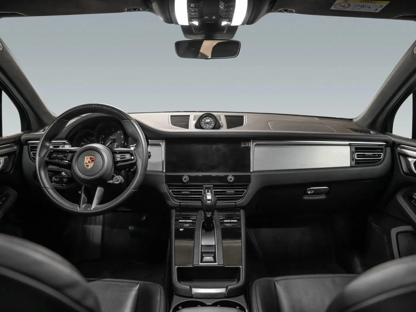 Macan T