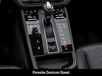 Macan T