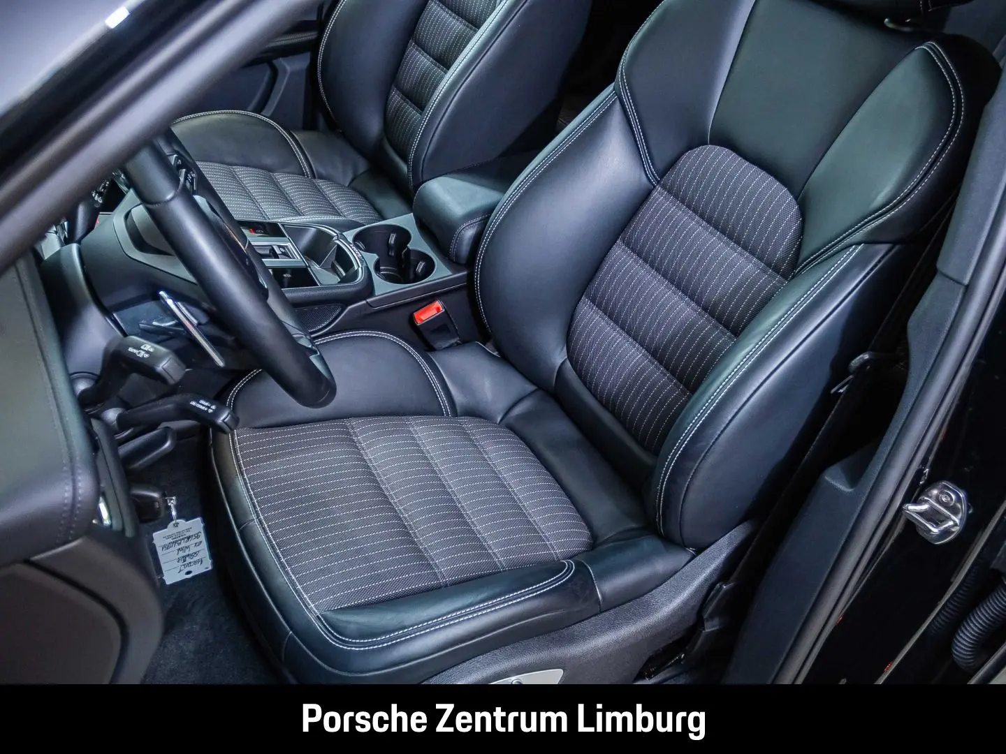 Macan T Sport-Chrono