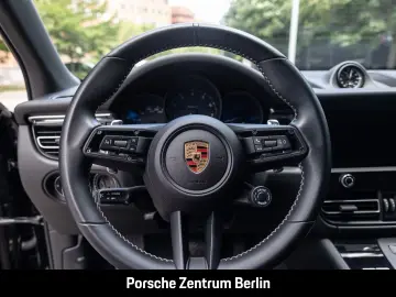Macan T BOSE