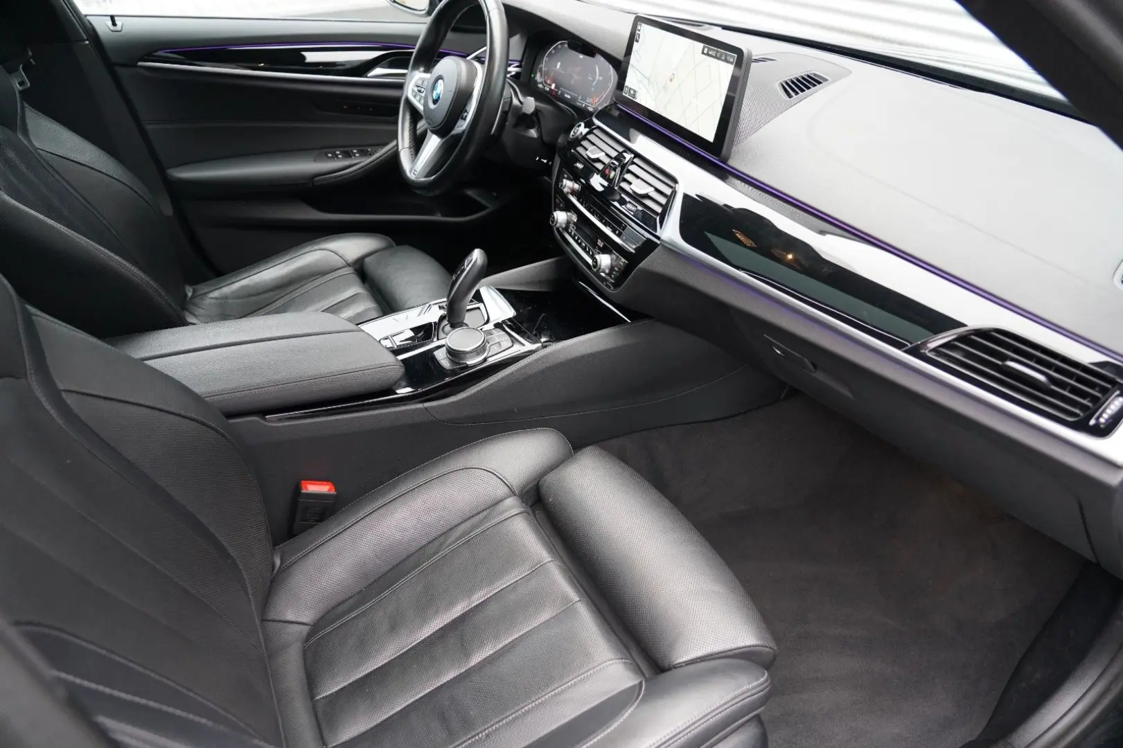 540i M Sport LASER GSD HUD SOFTCLOSE SITZLÜFTUNG