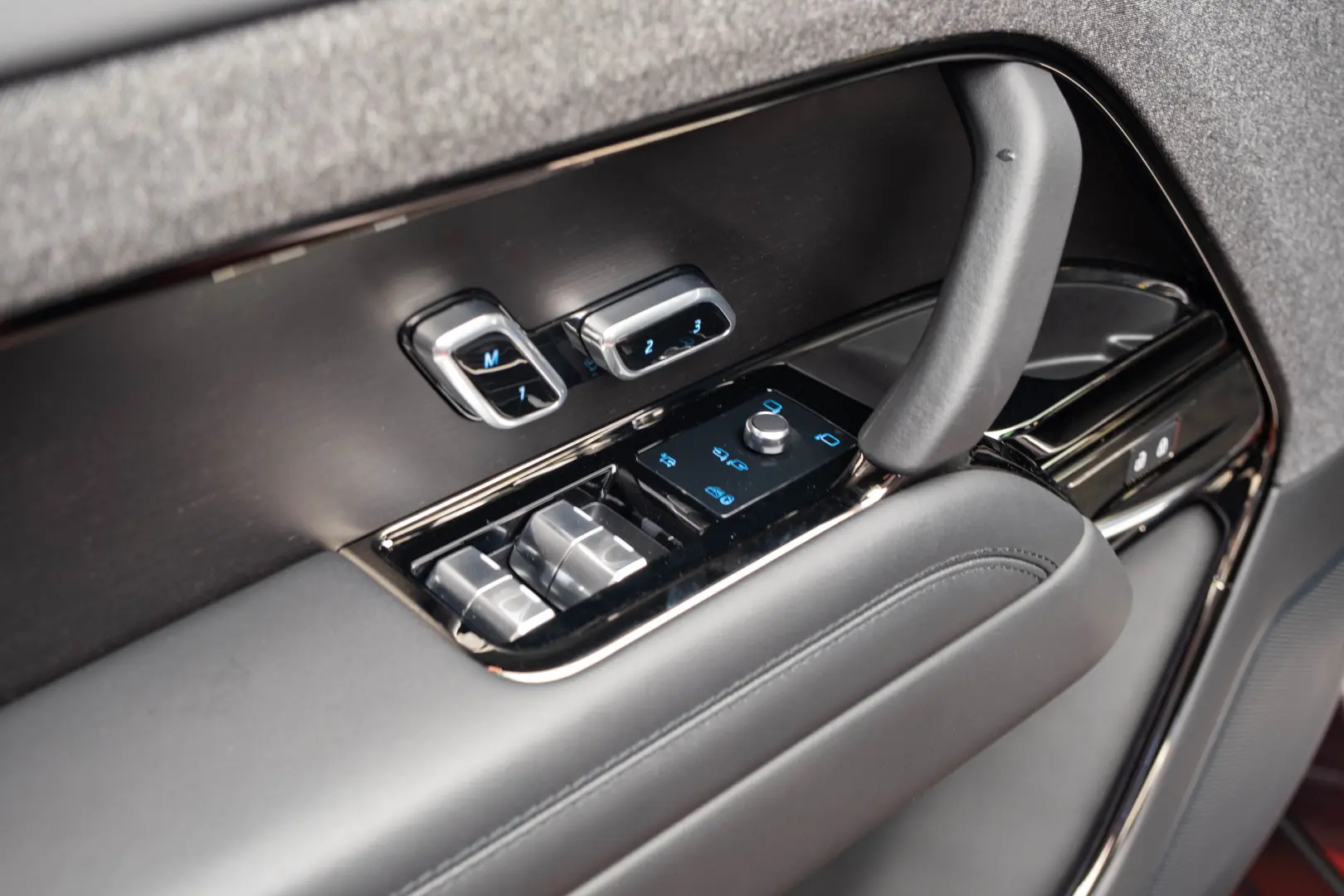 RANGE ROVER SPORT AUTOBIOGRAPHY D350