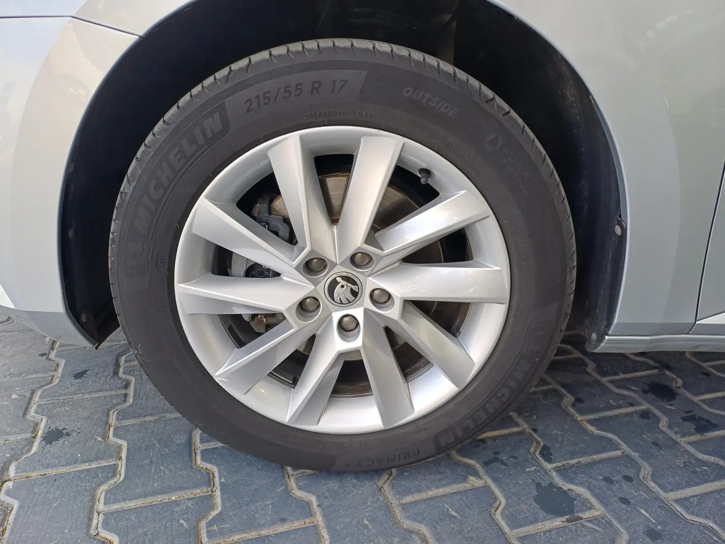 Škoda Superb AMBITION 1.5 TSI DSG