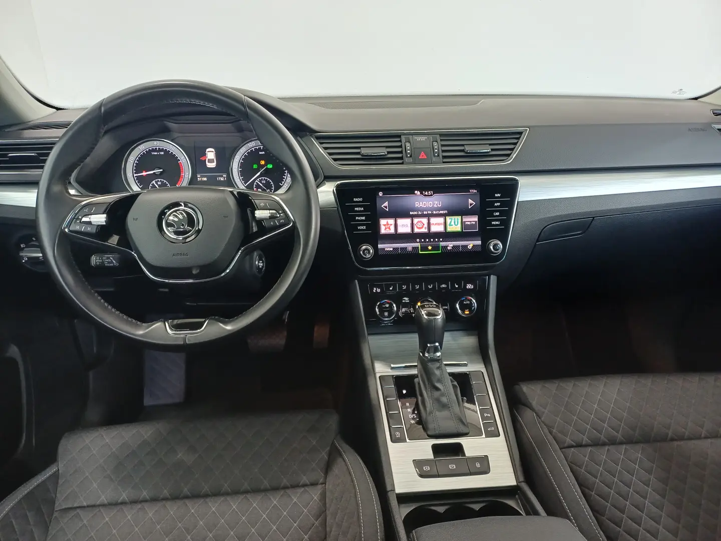 Škoda Superb AMBITION 1.5 TSI DSG