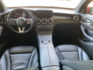 GLC 300//4Matic//LED//Panorama