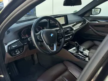540 dA xDrive Lim Luxury Line H/K HUD Parkass