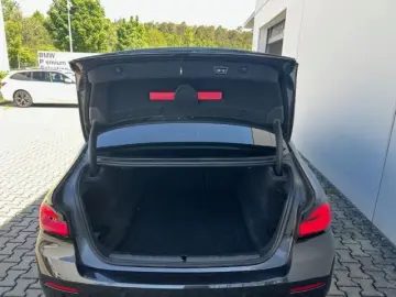 540 dA xDrive Lim Luxury Line H/K HUD Parkass