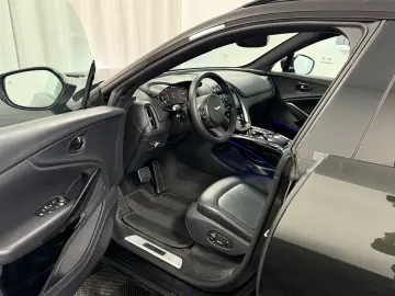 Aston Martin  DBX 707 / Minotaur Green