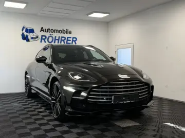 Aston Martin  DBX 707 / Minotaur Green