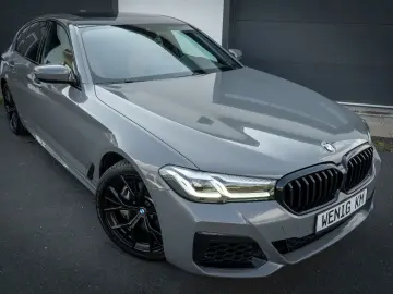540i Limousine M-Sport - xDrive LED SHZ HiFi R19