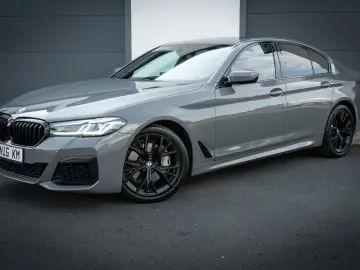 540i Limousine M-Sport - xDrive/LED/SHZ/HiFi/R19