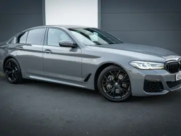 540i Limousine M-Sport - xDrive/LED/SHZ/HiFi/R19