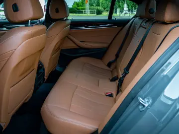 540i Limousine M-Sport - xDrive/LED/SHZ/HiFi/R19