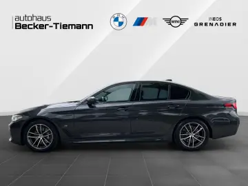 540d xDrive Lim. M-Sport Leder HUD Laser AHK Dri