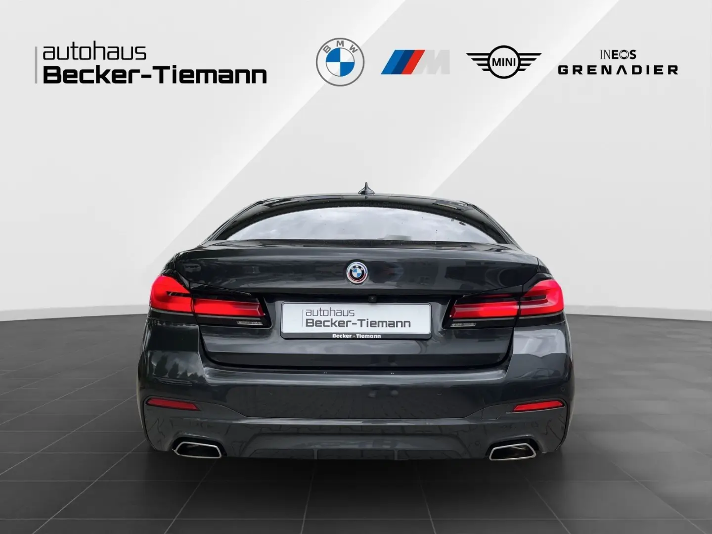 540d xDrive Lim. M-Sport Leder HUD Laser AHK Dri