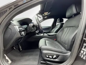 540d xDrive Lim. M-Sport Leder HUD Laser AHK Dri