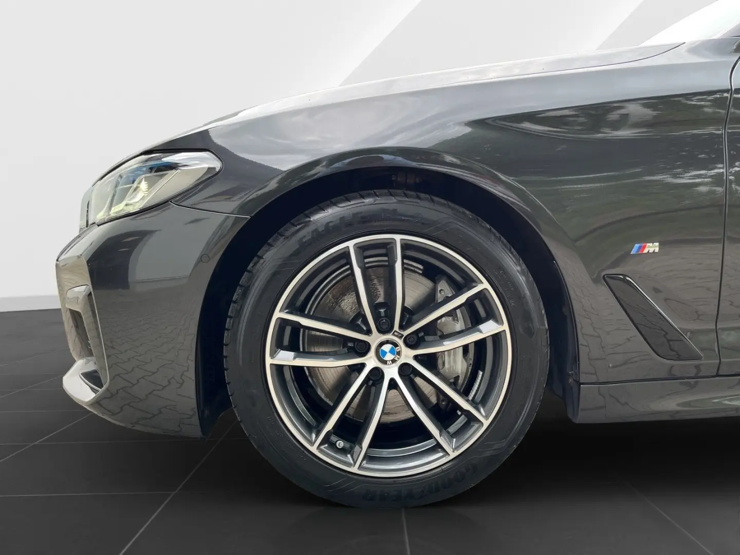 540d xDrive Lim. M-Sport Leder HUD Laser AHK Dri