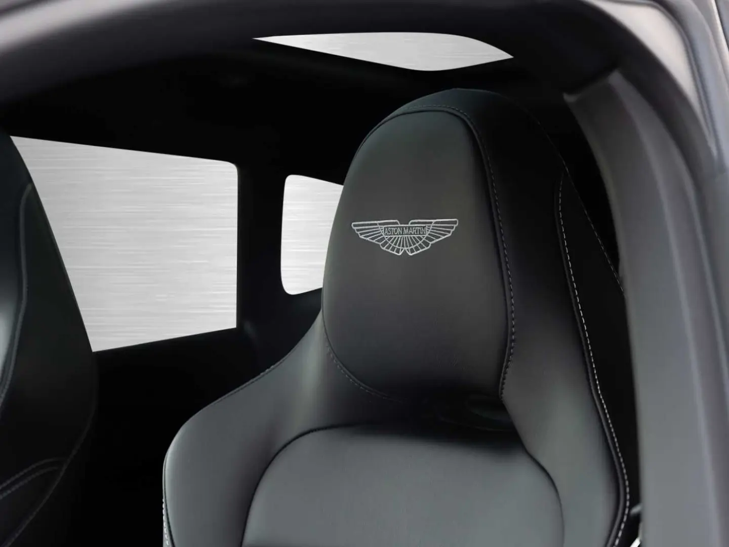 Aston Martin DBX 707 V8 4x4