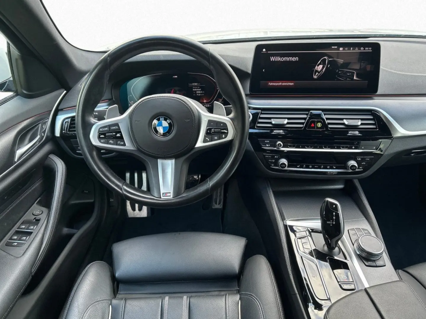 540i xD Lim M SPORT LivProf St+Go RFK AHK KomfSi