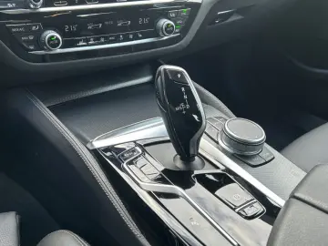 540i xD Lim M SPORT LivProf St+Go RFK AHK KomfSi