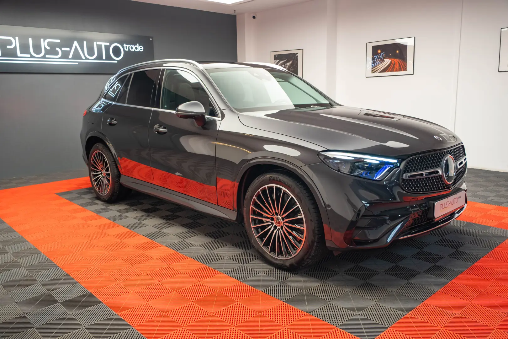 MERCEDES-BENZ GLC 200 4M - AMG LINE