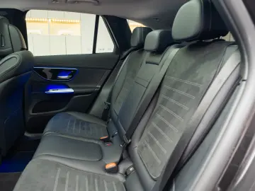 MERCEDES-BENZ GLC 200 4M - AMG LINE