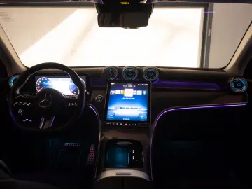 MERCEDES-BENZ GLC 200 4M - AMG LINE