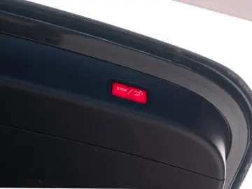 MERCEDES-BENZ GLC 200 4M - AMG LINE