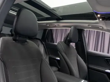 MERCEDES-BENZ GLC 200 4M - AMG LINE