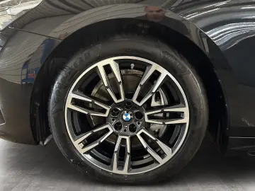 540d xDrive Limousine M Sport Standheizung Navi
