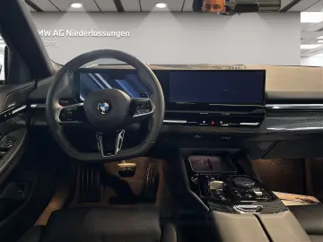540d xDrive Limousine M Sport Standheizung Navi