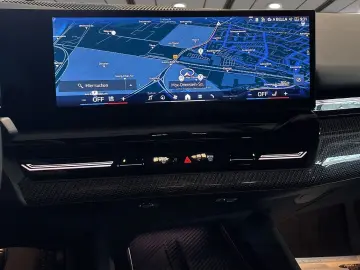 540d xDrive Limousine M Sport Standheizung Navi