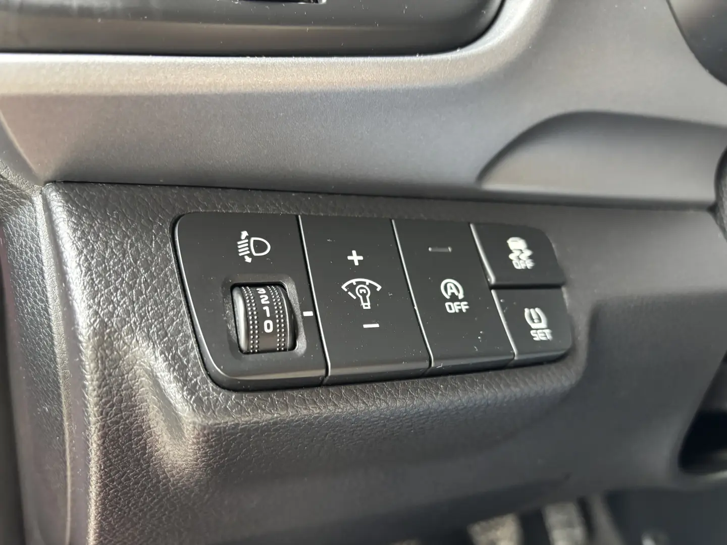Kia Stonic 1.2 MPI 5MT Trend