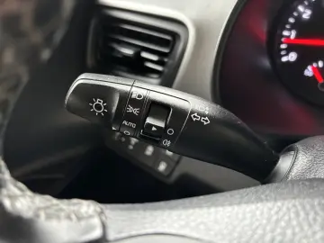 Kia Stonic 1.2 MPI 5MT Trend