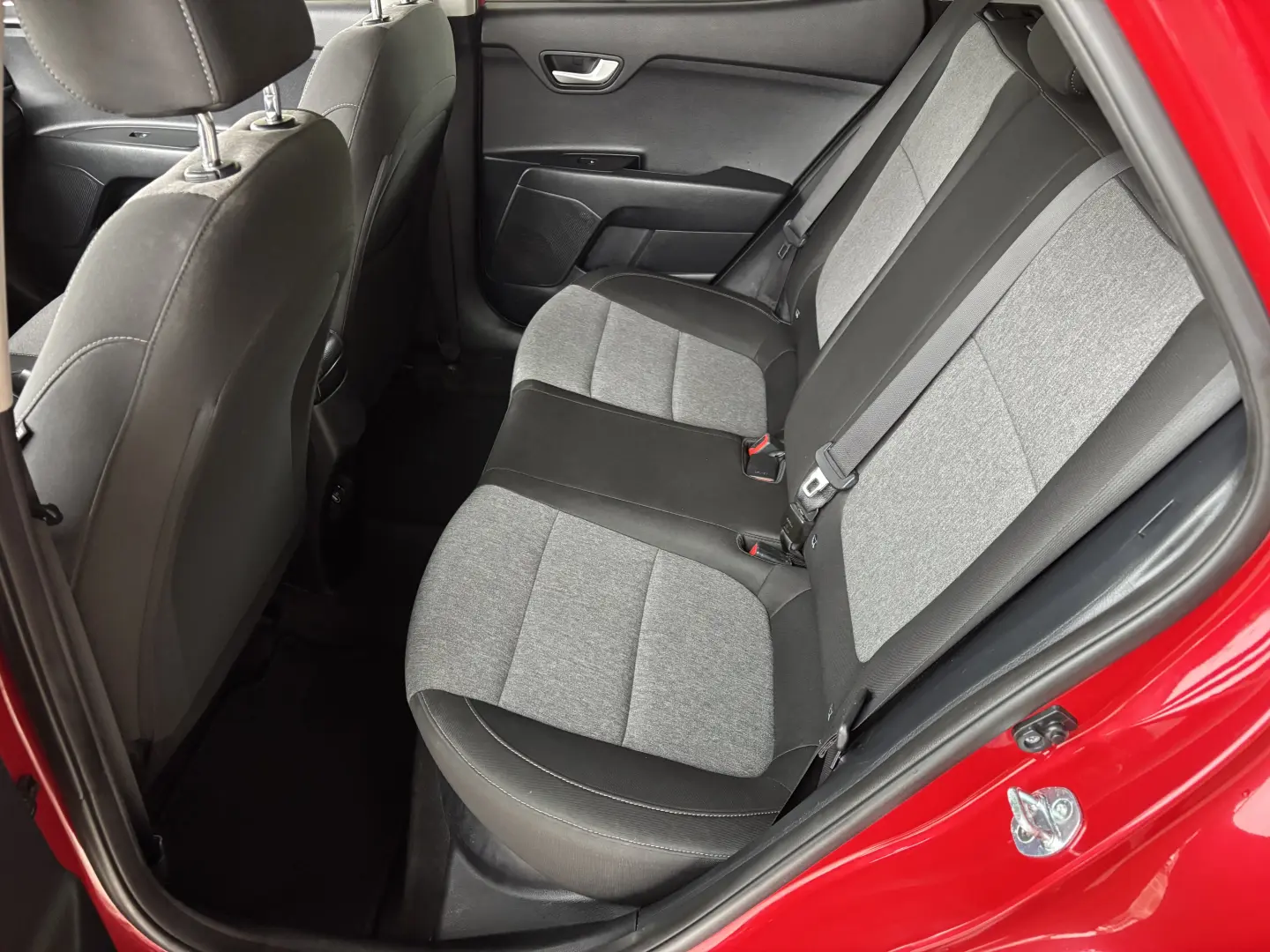 Kia Stonic 1.2 MPI 5MT Trend