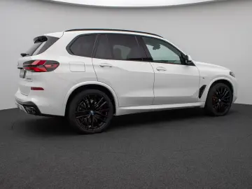 BMW X5 xDrive 50e M Sport Panorama 360°HUD