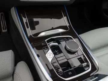 BMW X5 xDrive 50e M Sport Panorama 360°HUD