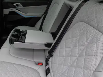 BMW X5 xDrive 50e M Sport Panorama 360°HUD