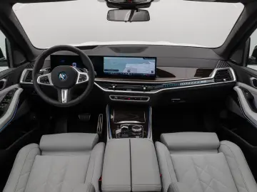 BMW X5 xDrive 50e M Sport Panorama 360°HUD