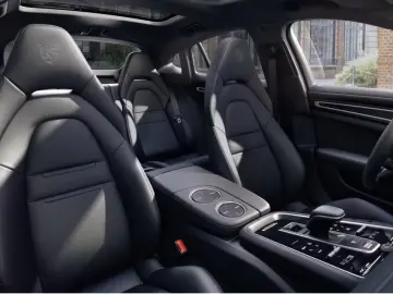 Panamera 4 E-Hybrid Platinum Edition
