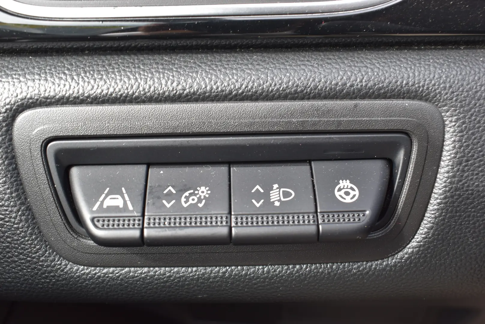 MITSUBISHI ASX 1.6 HIBRID