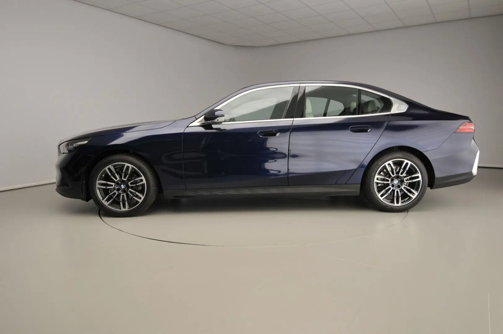 520 5 Serie Sedan 520i | LED | HUD | Sportsitze