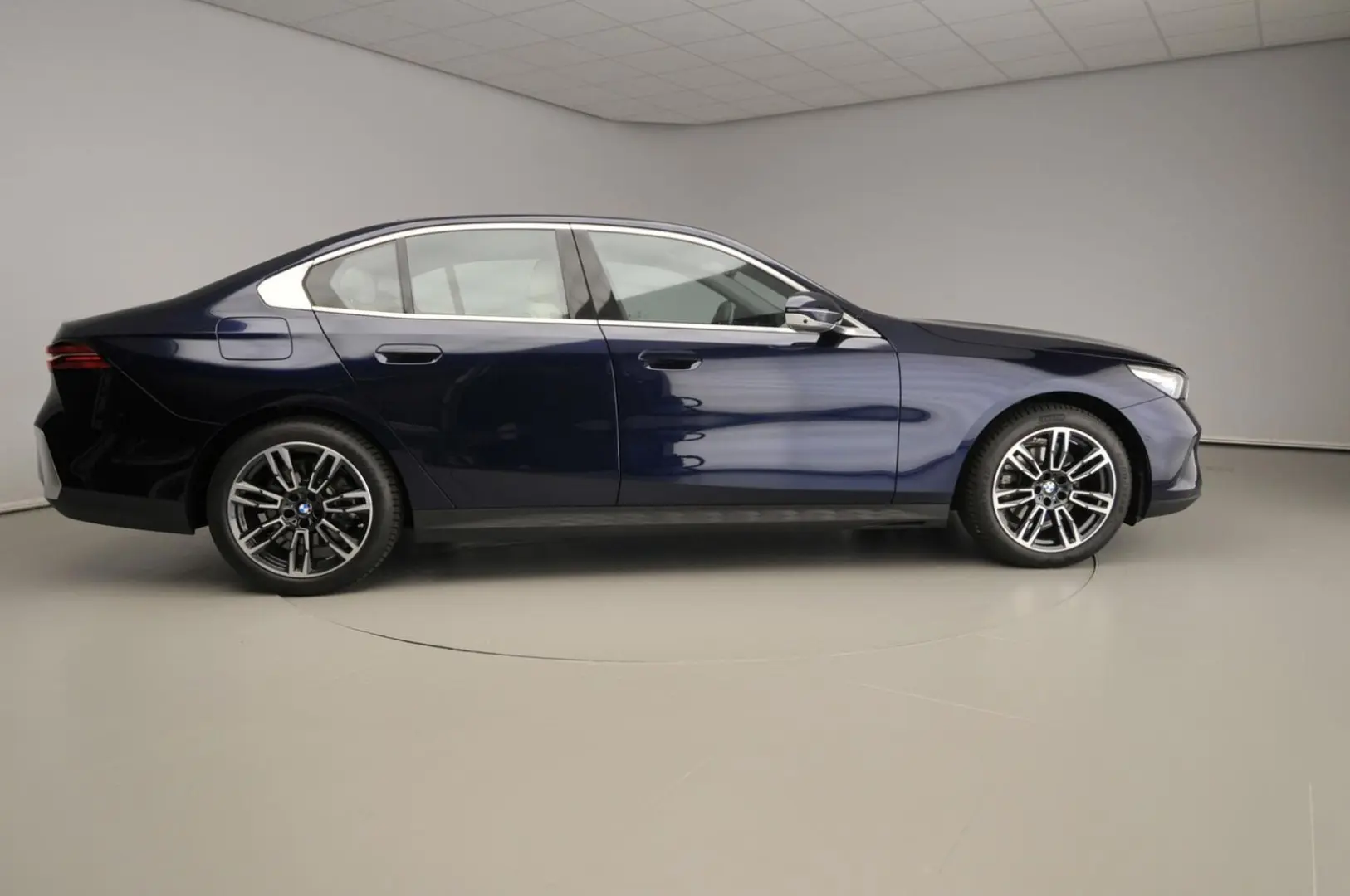 520 5 Serie Sedan 520i | LED | HUD | Sportsitze