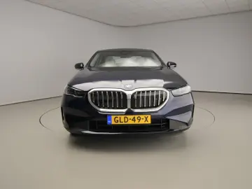 520 5 Serie Sedan 520i | LED | HUD | Sportsitze