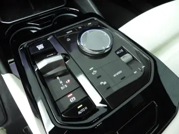 520 5 Serie Sedan 520i | LED | HUD | Sportsitze