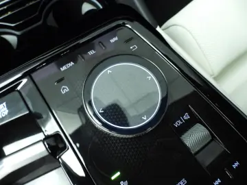 520 5 Serie Sedan 520i | LED | HUD | Sportsitze